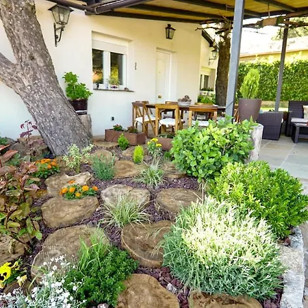 El Capricho De Gaia بيت للعطل *